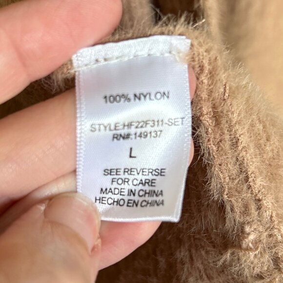 HYFVE Tan Teddy Bear Knit Fuzzy Open Cardigan Cropped Sweater Womens Size Large - Picture 6 of 8